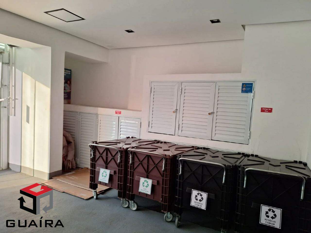 Apartamento à venda com 2 quartos, 30m² - Foto 33