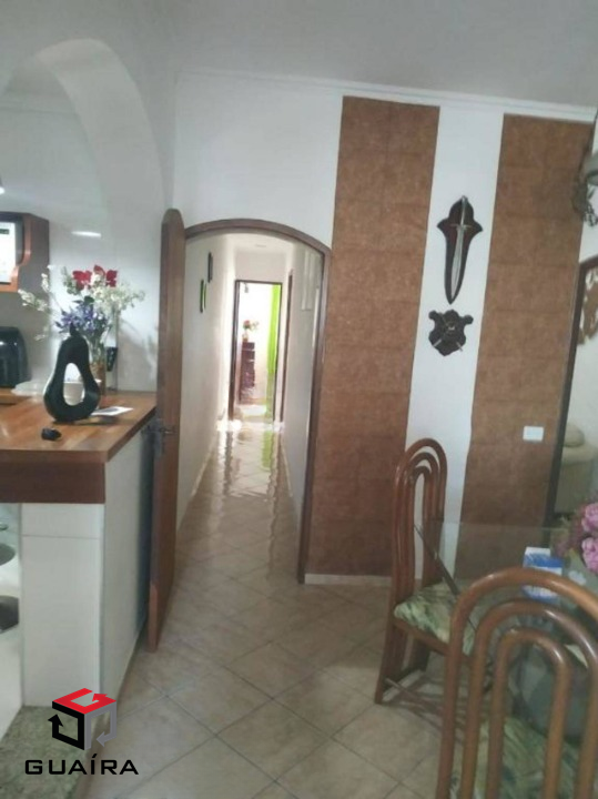 Casa à venda com 4 quartos, 200m² - Foto 10