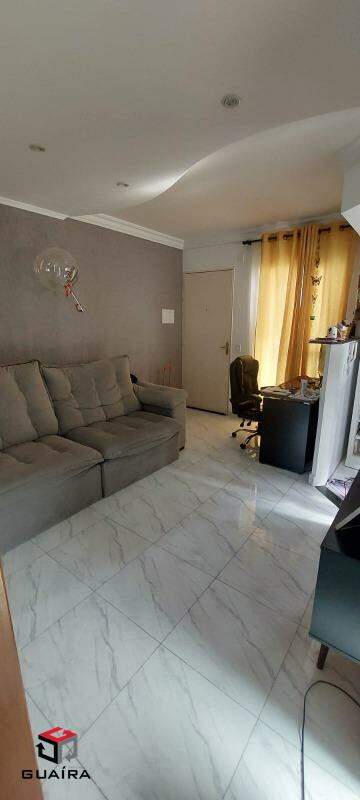 Apartamento à venda com 2 quartos, 42m² - Foto 3