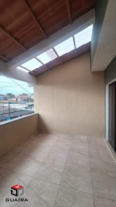 Sobrado à venda com 2 quartos, 140m² - Foto 2