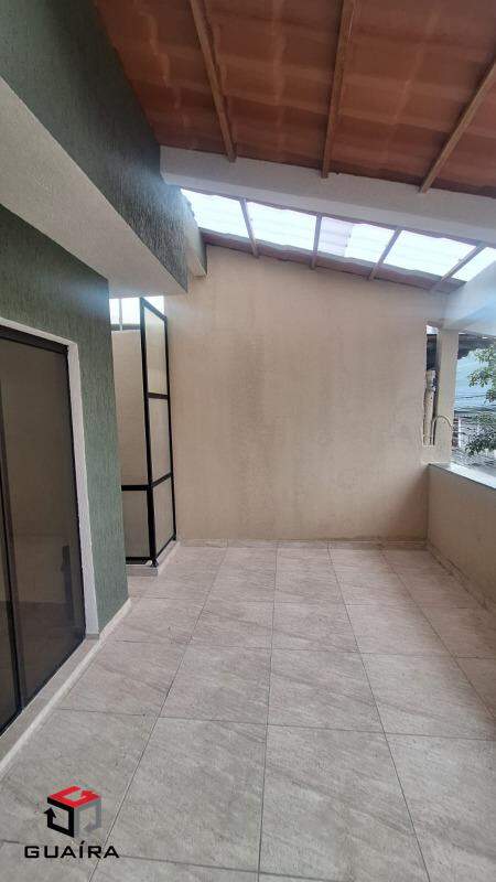 Sobrado à venda com 2 quartos, 140m² - Foto 4