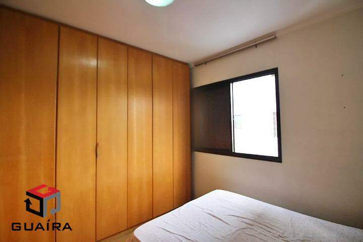 Apartamento para alugar com 3 quartos, 75m² - Foto 12