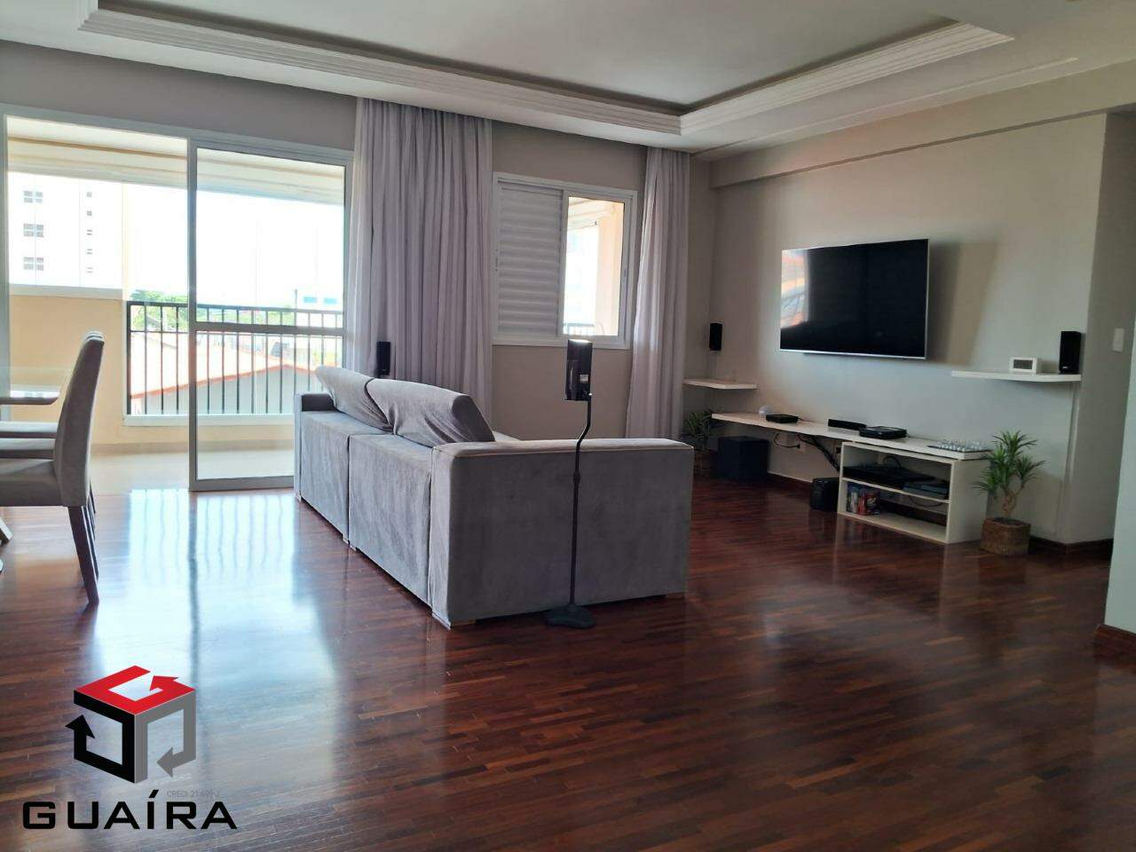 Apartamento à venda com 2 quartos, 101m² - Foto 2