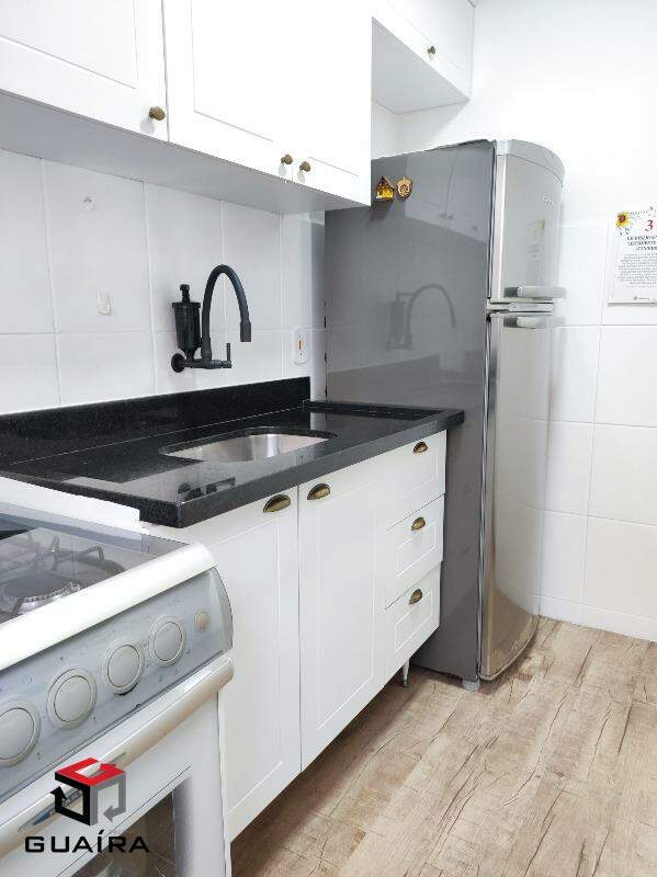 Apartamento à venda com 2 quartos, 50m² - Foto 18