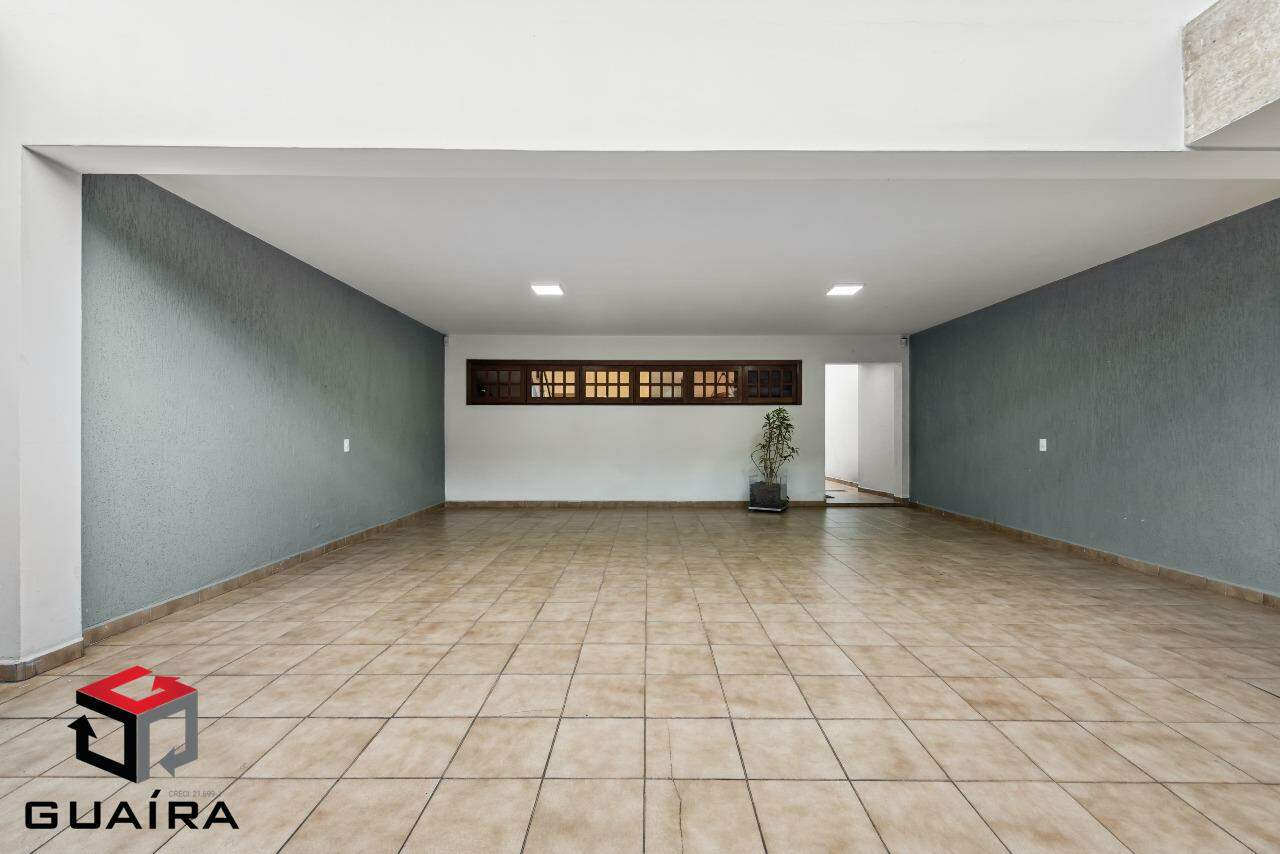 Casa à venda com 4 quartos, 250m² - Foto 3