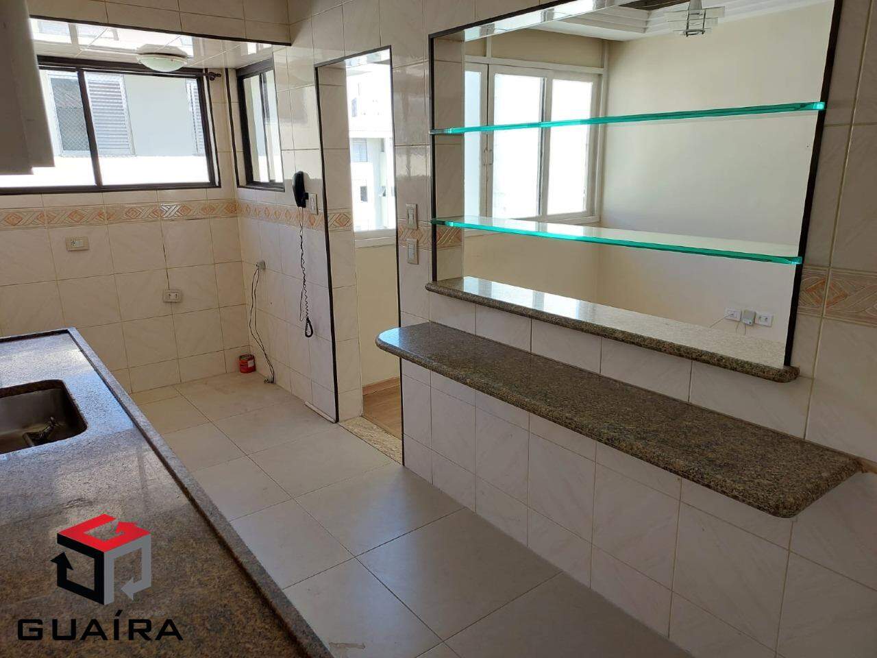 Apartamento à venda com 2 quartos, 62m² - Foto 4