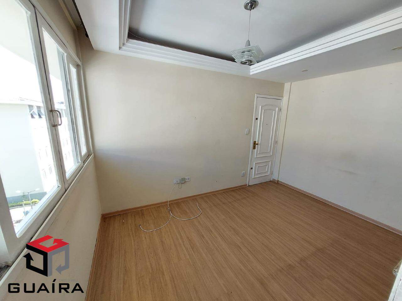 Apartamento à venda com 2 quartos, 62m² - Foto 2