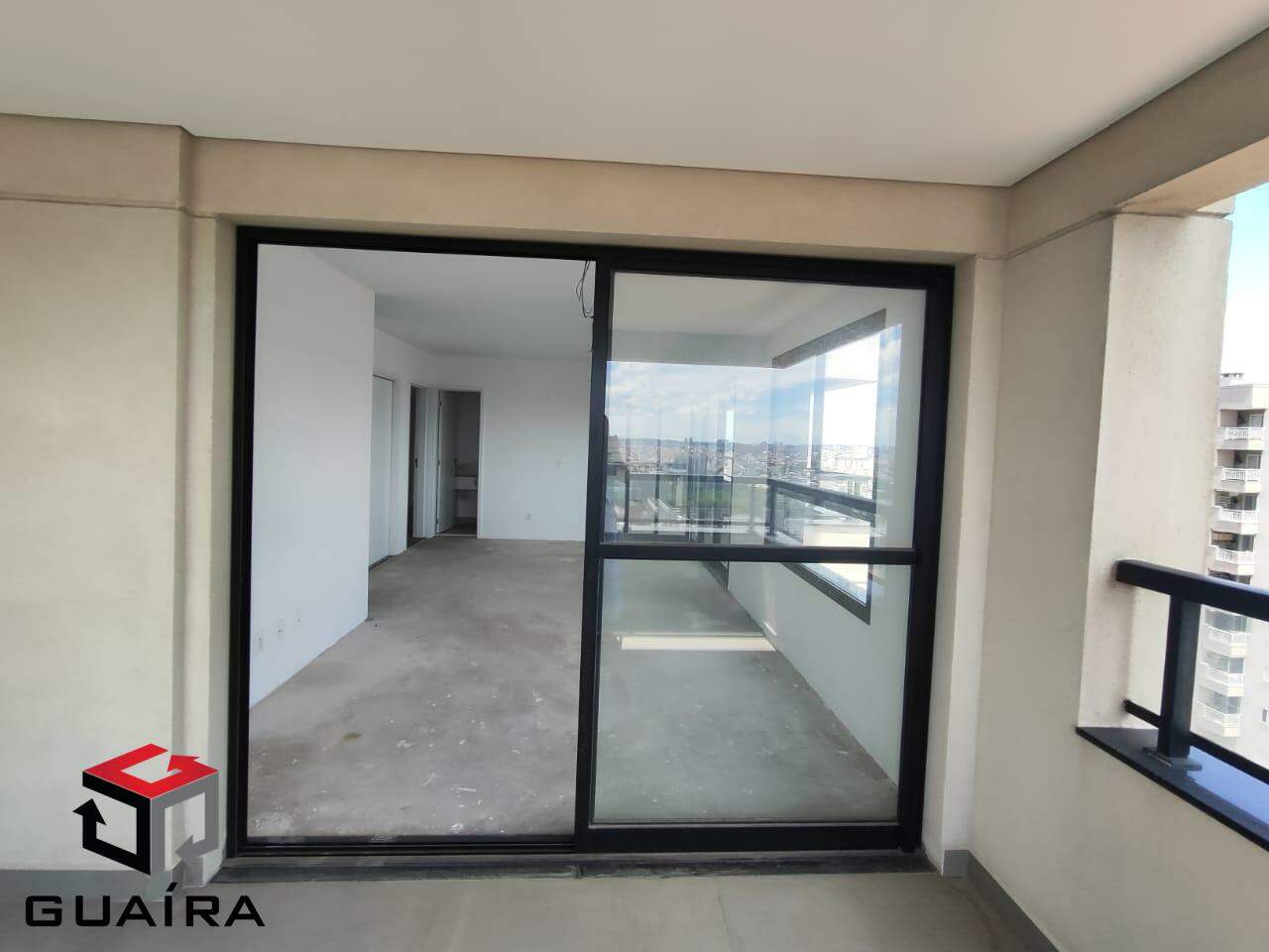 Apartamento à venda com 3 quartos, 162m² - Foto 6