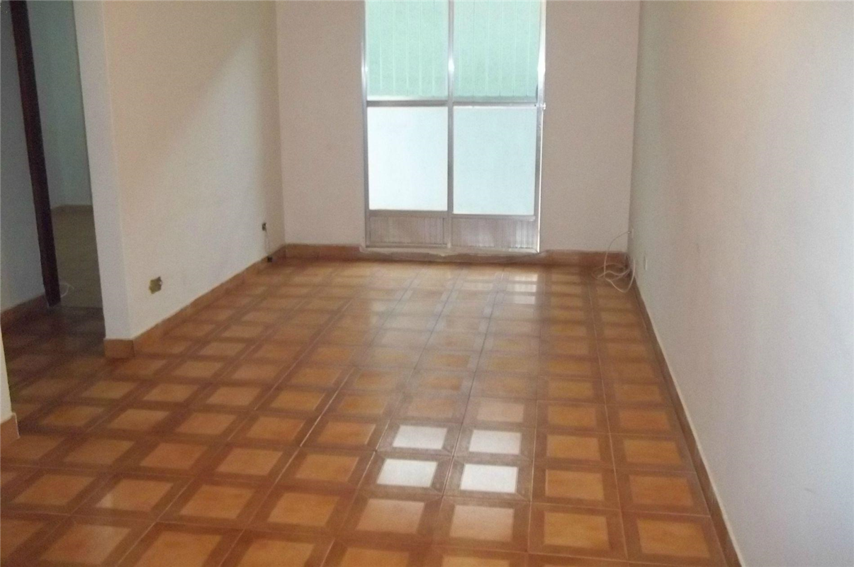 Apartamento à venda com 2 quartos, 90m² - Foto 1