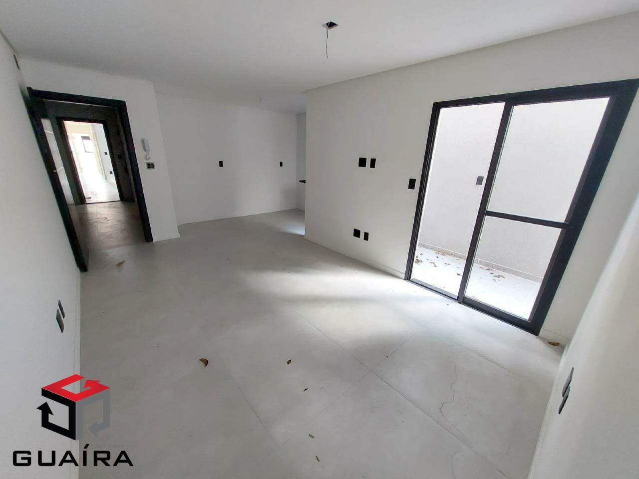 Apartamento à venda com 3 quartos, 64m² - Foto 3