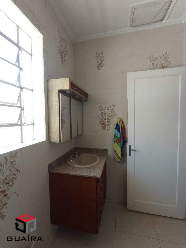 Sobrado para alugar com 3 quartos, 230m² - Foto 34