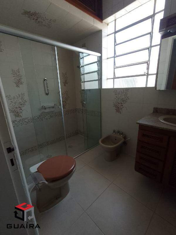 Sobrado para alugar com 3 quartos, 230m² - Foto 30