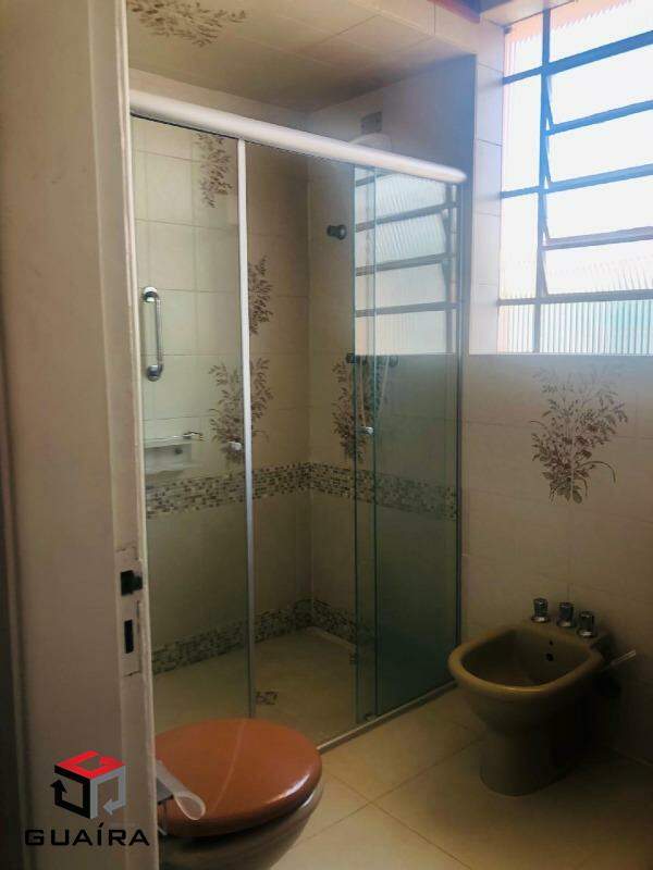 Sobrado para alugar com 3 quartos, 230m² - Foto 33