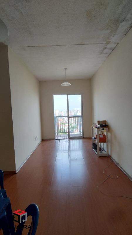 Apartamento à venda com 2 quartos, 60m² - Foto 1