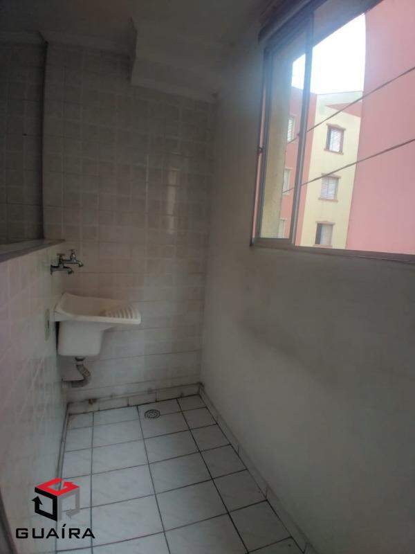 Apartamento para alugar com 2 quartos, 45m² - Foto 6