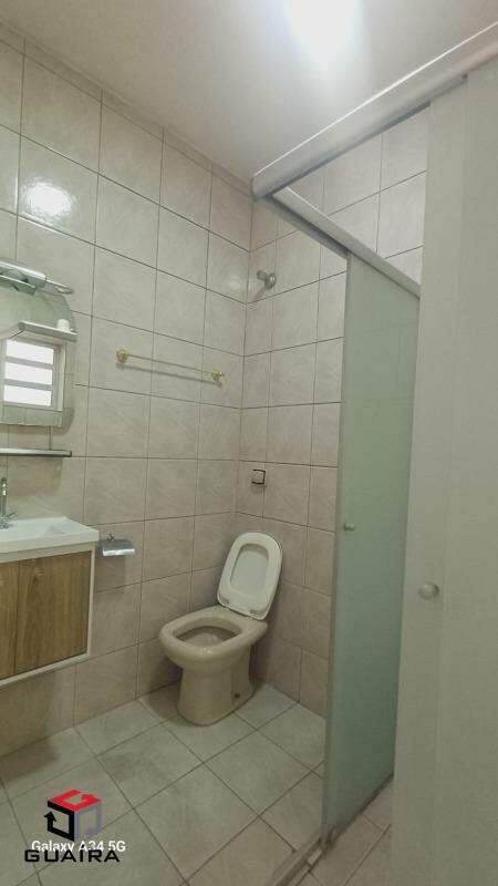 Casa para alugar com 2 quartos, 96m² - Foto 23