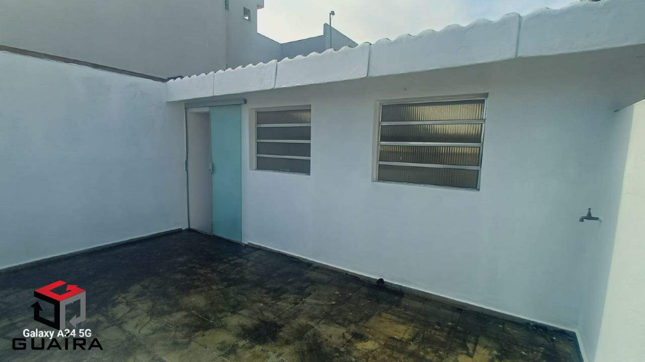 Casa para alugar com 2 quartos, 96m² - Foto 27