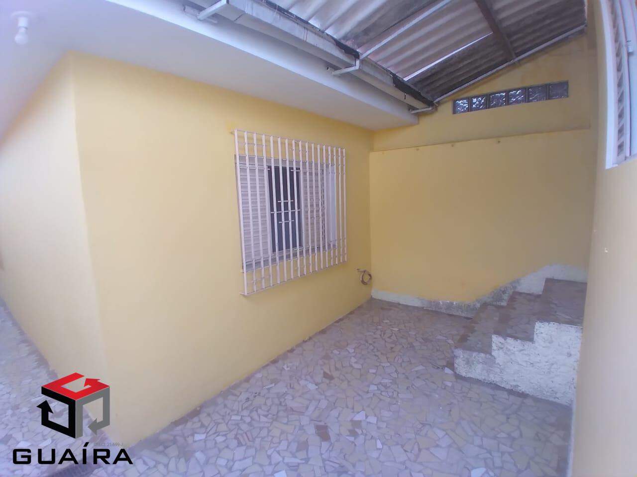 Casa para alugar com 3 quartos, 100m² - Foto 1