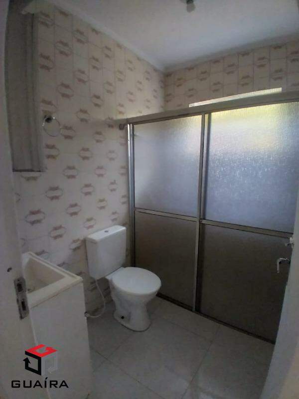 Casa para alugar com 3 quartos, 100m² - Foto 16