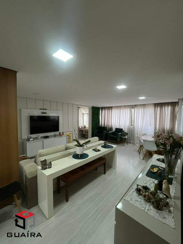 Apartamento à venda com 3 quartos, 128m² - Foto 1