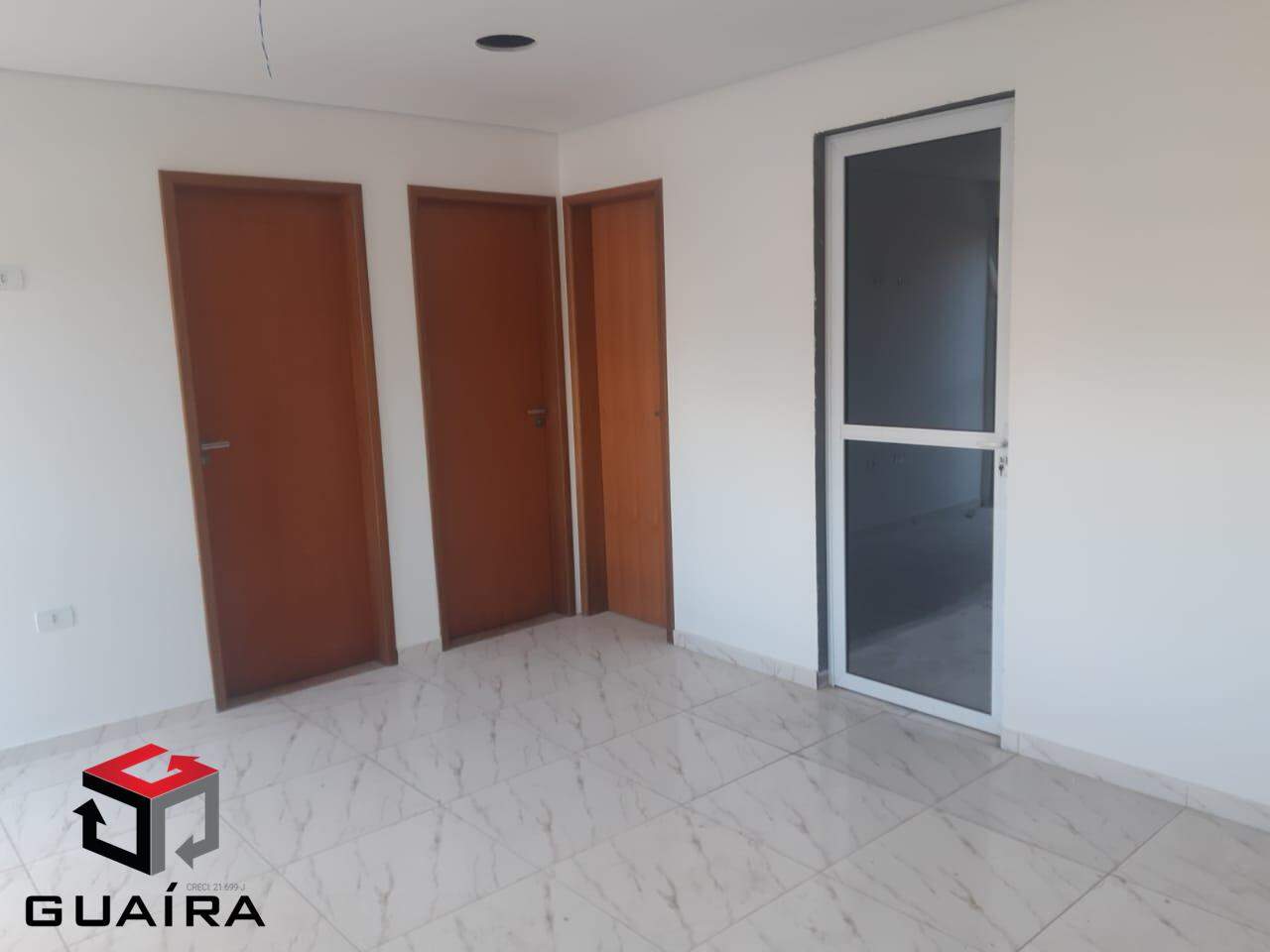 Apartamento à venda com 3 quartos, 48m² - Foto 1