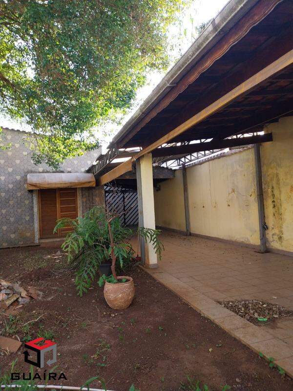 Casa para alugar com 2 quartos, 160m² - Foto 20