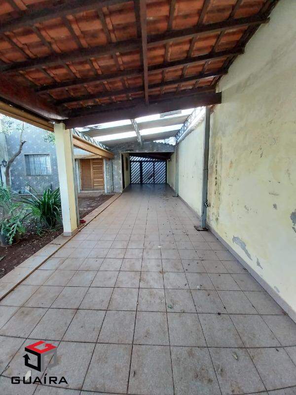 Casa para alugar com 2 quartos, 160m² - Foto 19