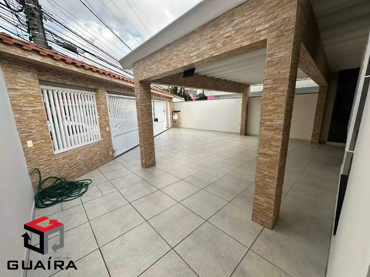 Casa para alugar com 3 quartos, 156m² - Foto 2