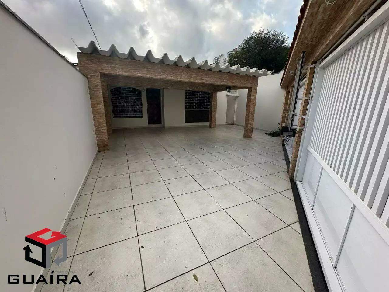 Casa para alugar com 3 quartos, 156m² - Foto 3