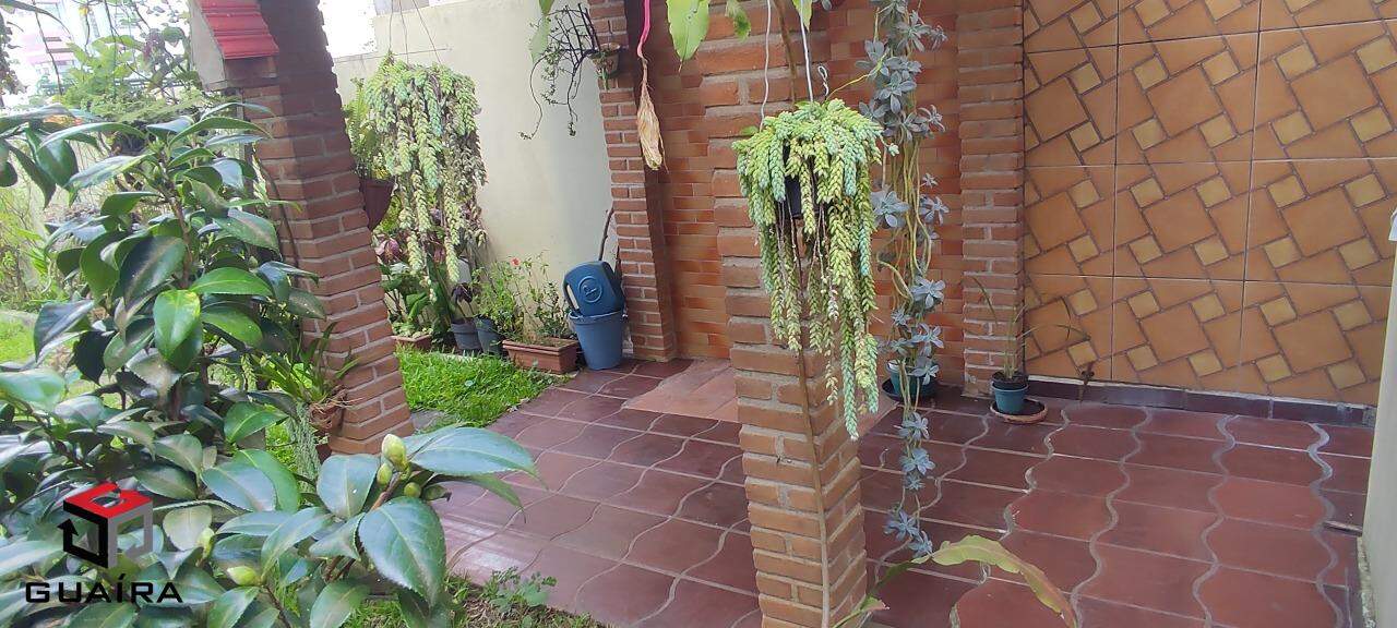 Sobrado à venda com 3 quartos, 218m² - Foto 45