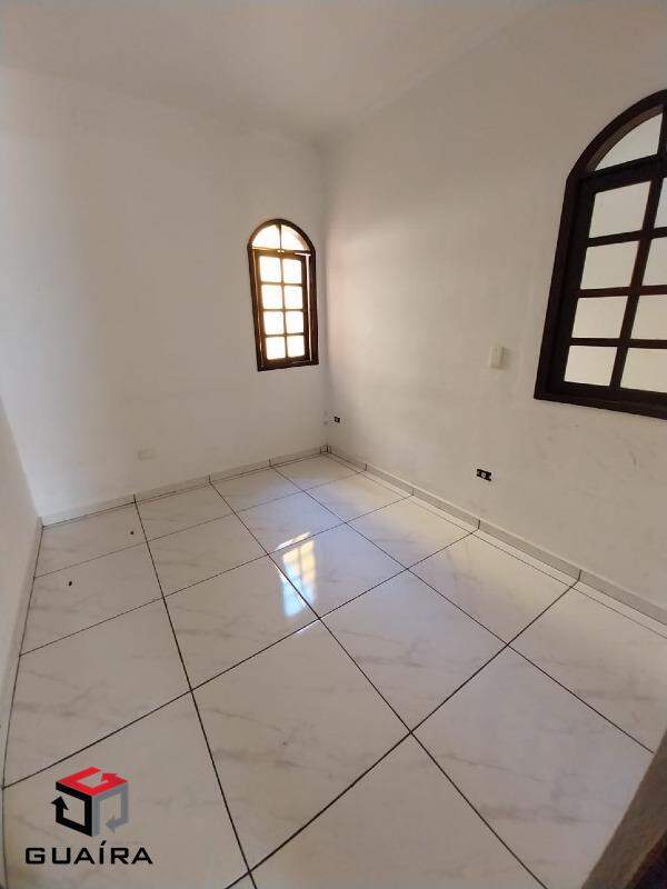 Casa para alugar com 2 quartos, 90m² - Foto 11