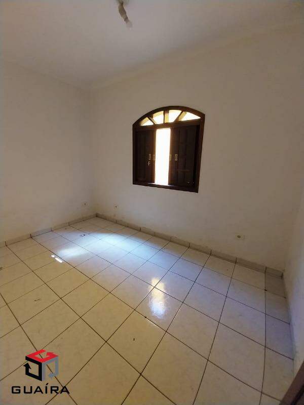 Casa para alugar com 2 quartos, 90m² - Foto 13