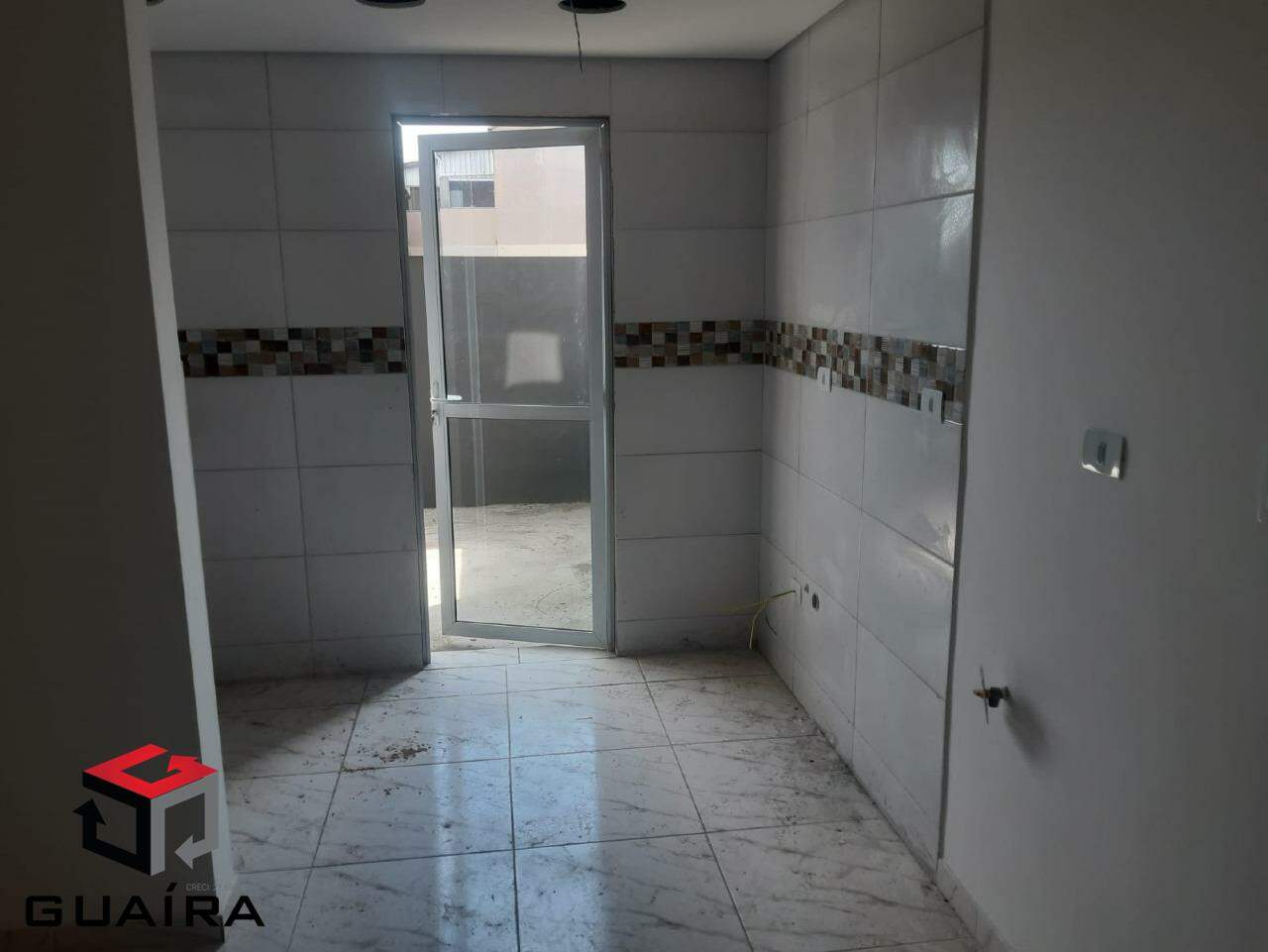 Apartamento à venda com 2 quartos, 45m² - Foto 4