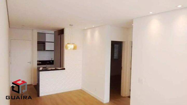 Apartamento à venda com 2 quartos, 64m² - Foto 3