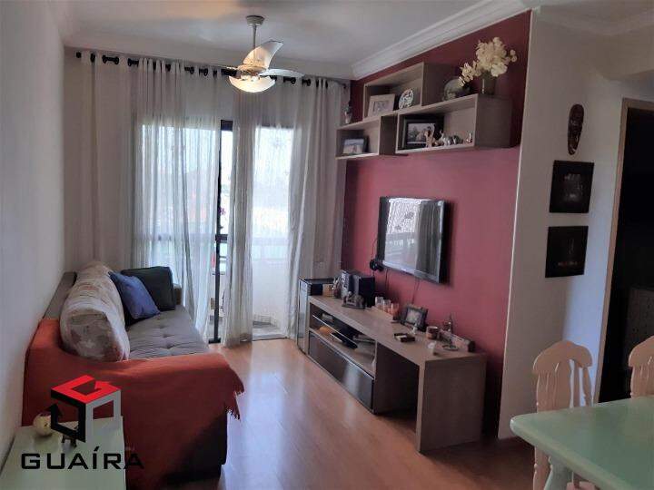 Apartamento à venda com 2 quartos, 64m² - Foto 1