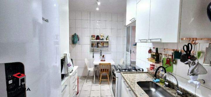 Apartamento à venda com 3 quartos, 90m² - Foto 3