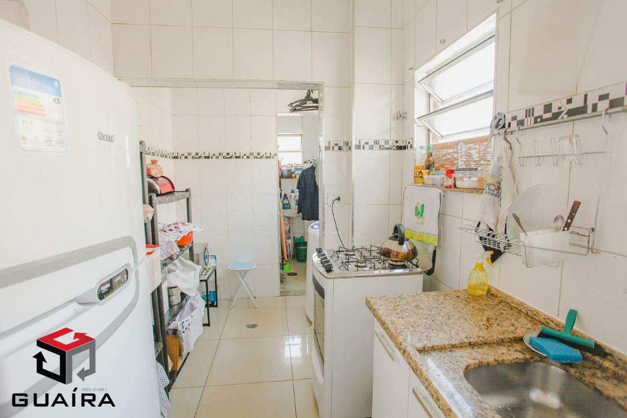 Apartamento à venda com 2 quartos, 64m² - Foto 4