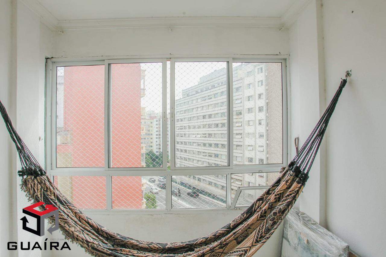 Apartamento à venda com 2 quartos, 64m² - Foto 2