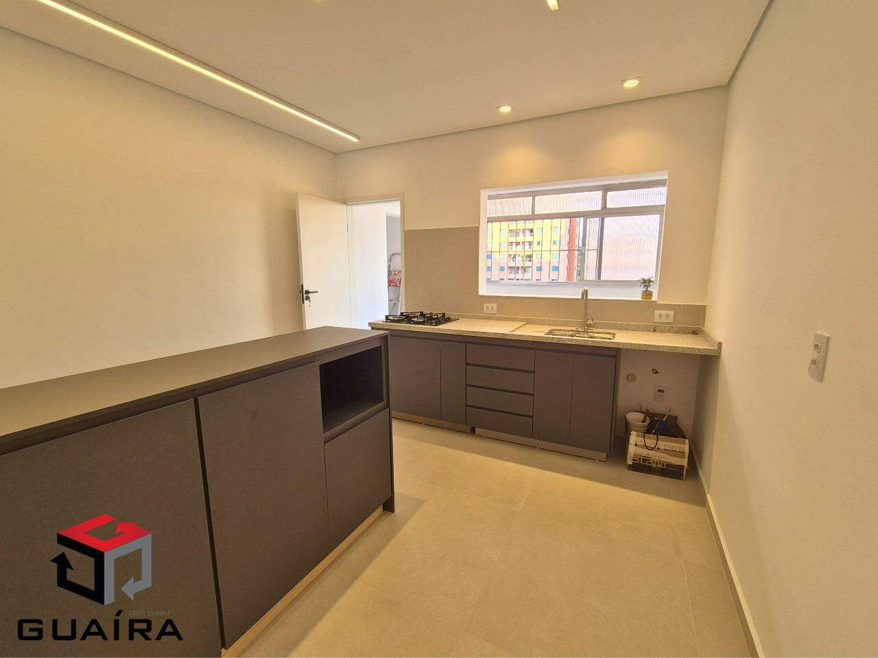 Apartamento à venda com 2 quartos, 90m² - Foto 7