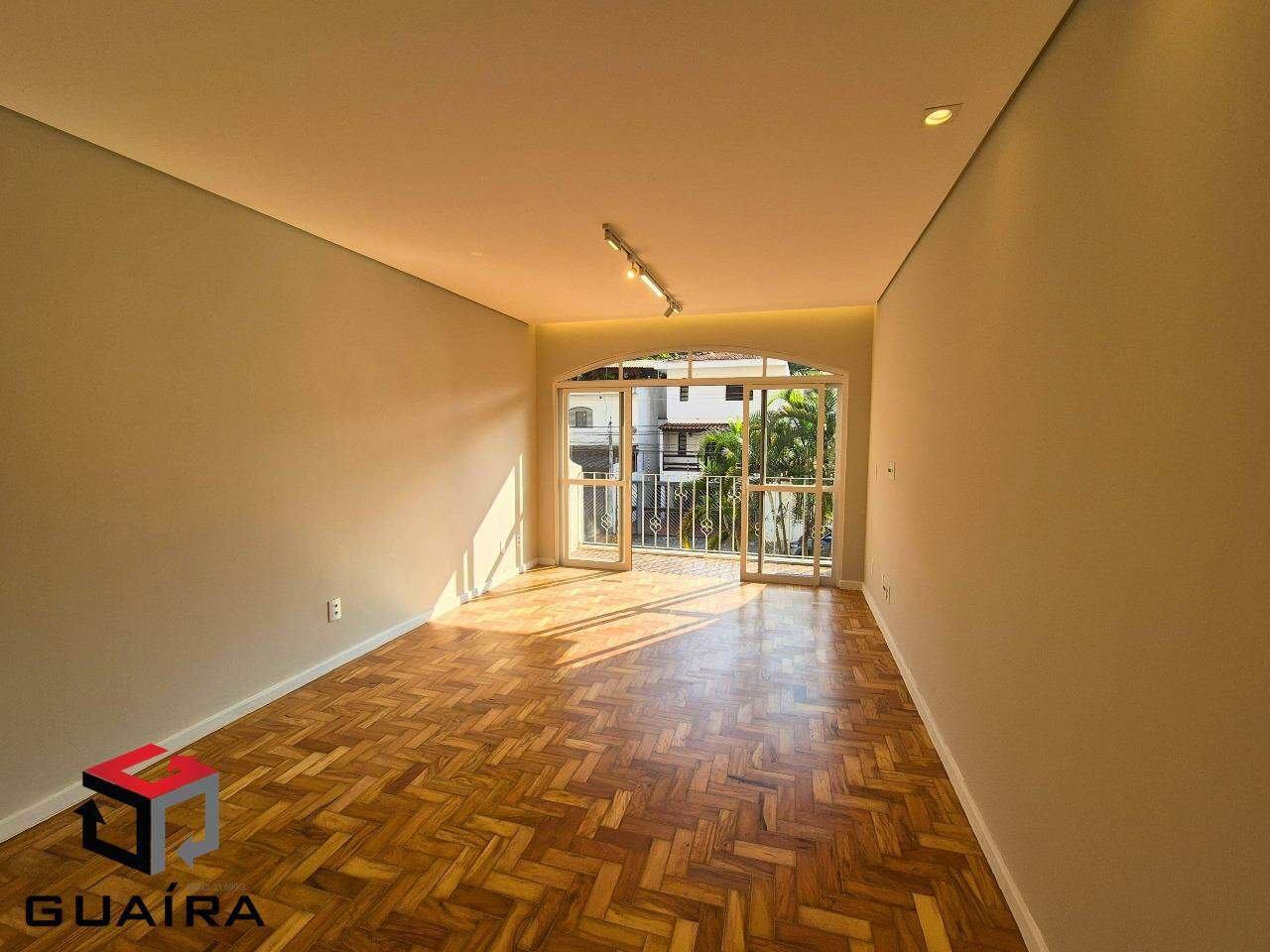 Apartamento à venda com 2 quartos, 90m² - Foto 1