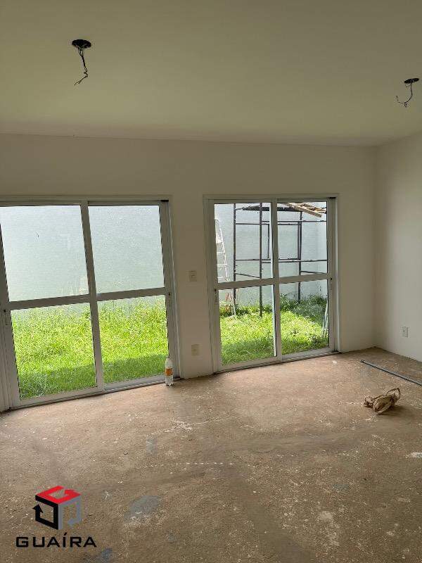 Sobrado à venda com 3 quartos, 156m² - Foto 1