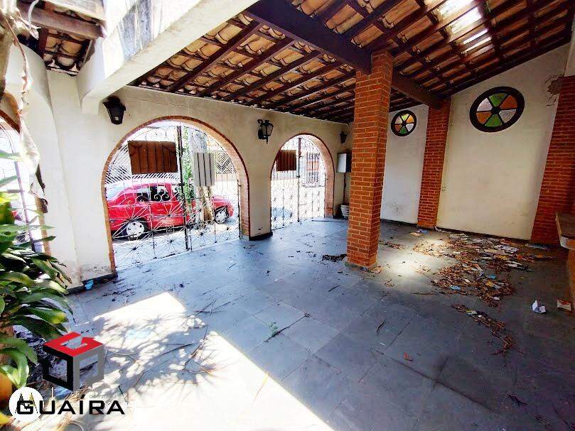 Casa à venda com 3 quartos, 155m² - Foto 2