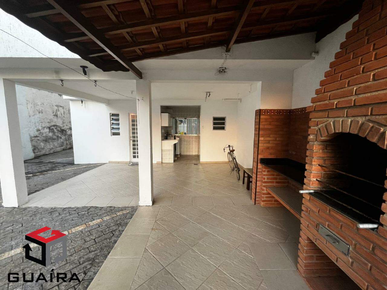 Casa à venda com 4 quartos, 221m² - Foto 15