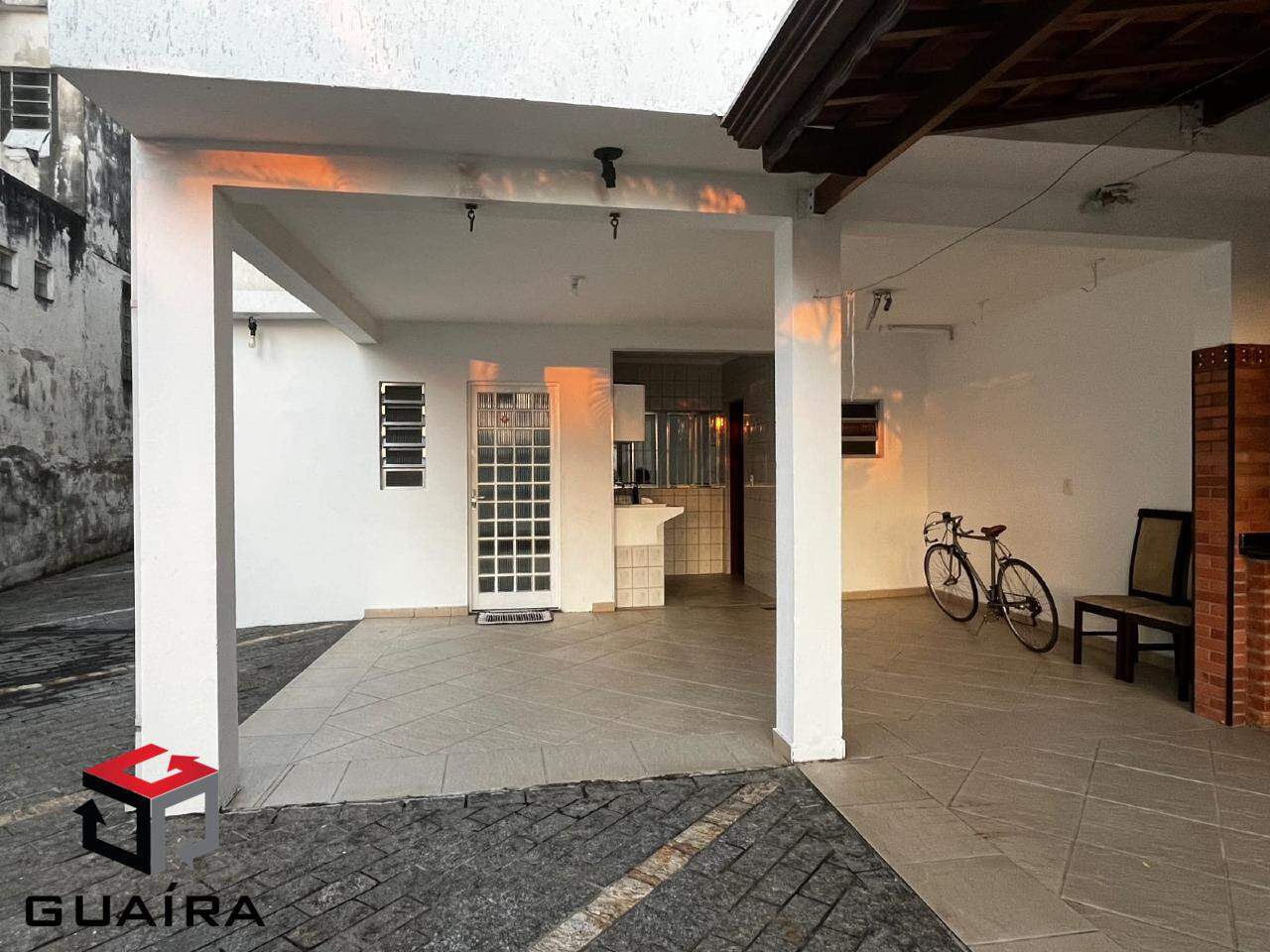 Casa à venda com 4 quartos, 221m² - Foto 17