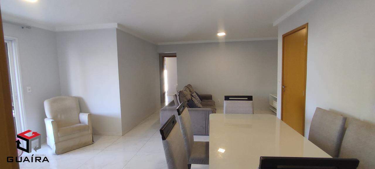 Apartamento à venda com 3 quartos, 118m² - Foto 1