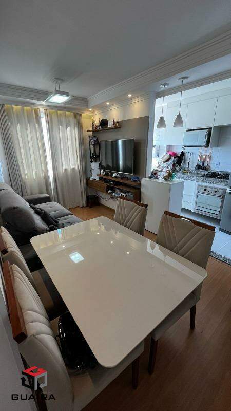 Apartamento à venda com 2 quartos, 45m² - Foto 1