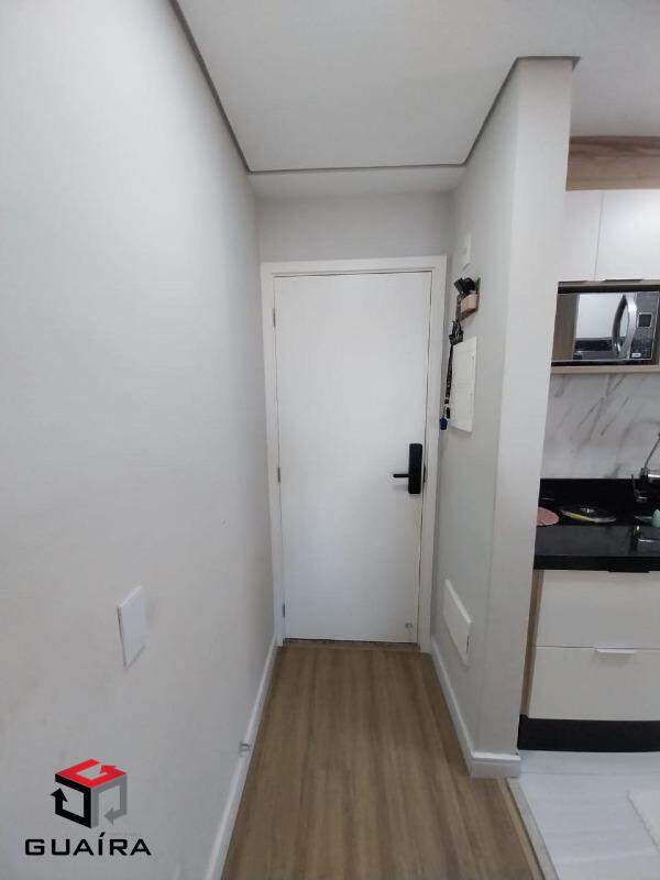 Apartamento à venda com 3 quartos, 70m² - Foto 2