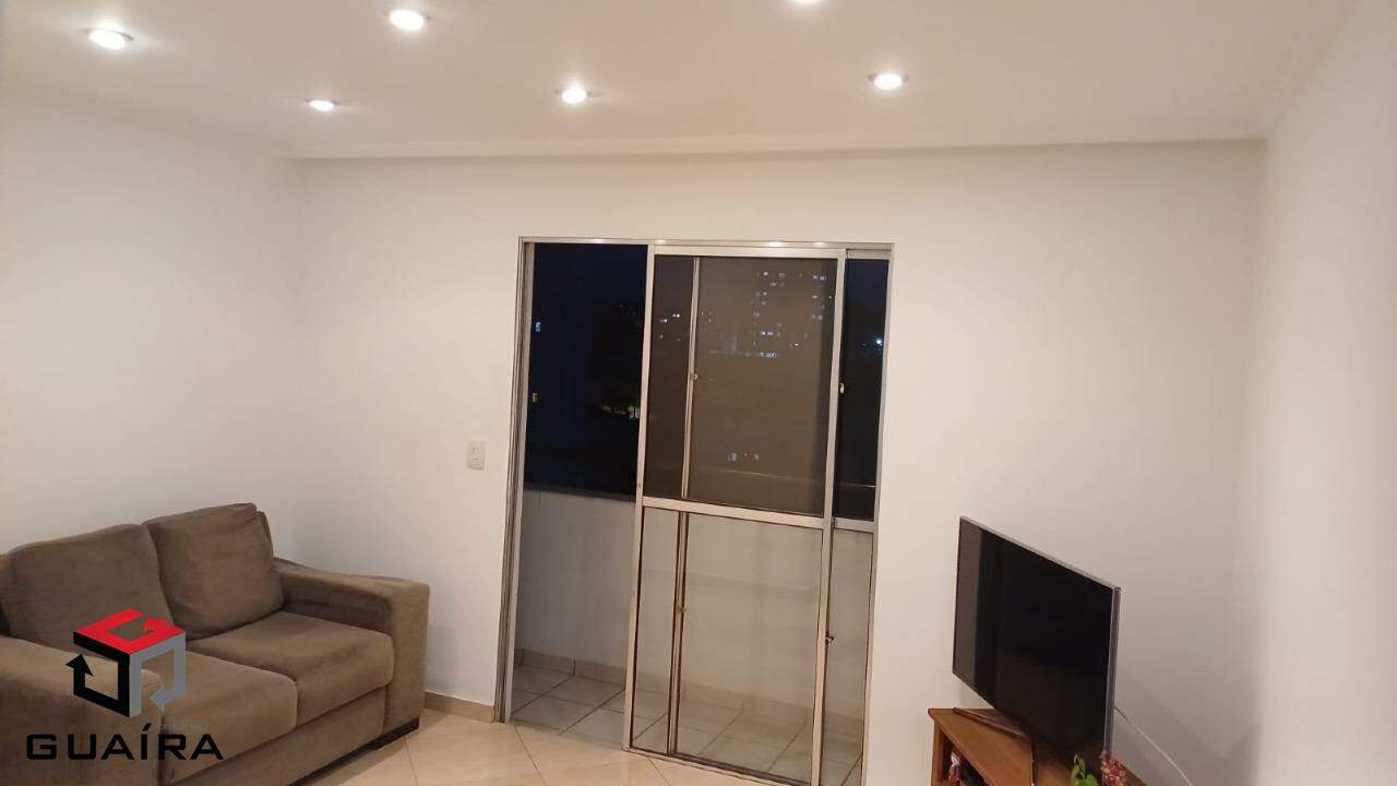 Apartamento à venda com 2 quartos, 66m² - Foto 2