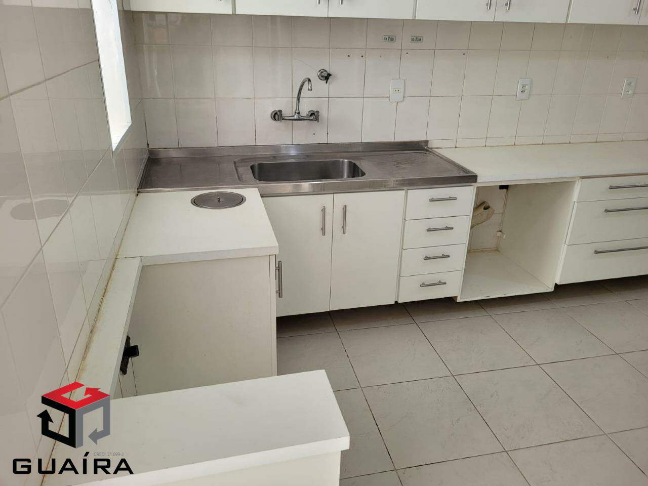 Casa à venda com 5 quartos, 300m² - Foto 18