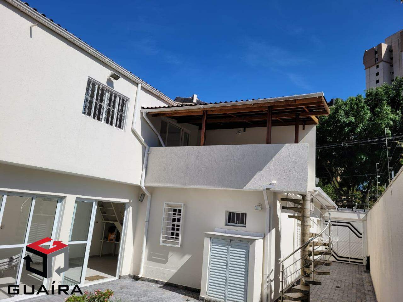 Casa à venda com 5 quartos, 300m² - Foto 3